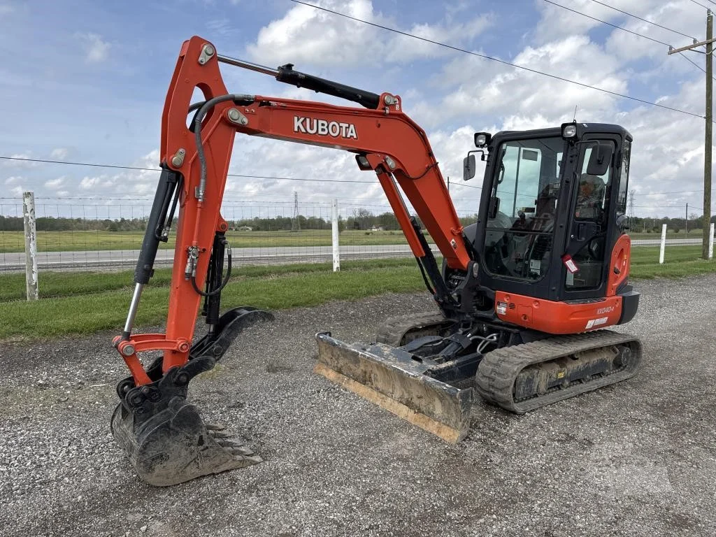 2020 KUBOTA KX040-4